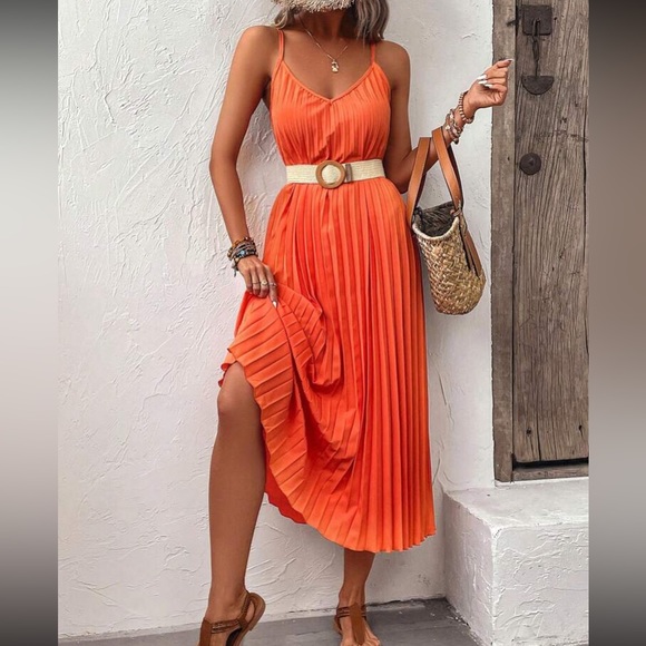 Bobo pleated cami dress - Picture 15 of 16